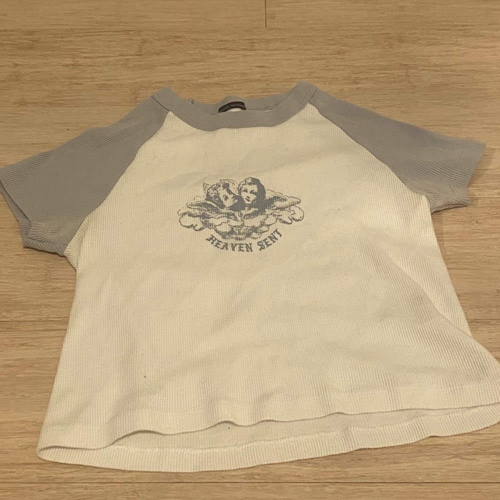 Brandy Melville summer top